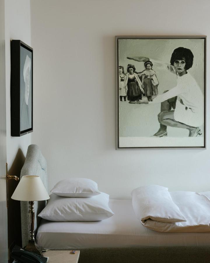 Schlossberghotel Грац Экстерьер фото A photograph by Lothar Schmid